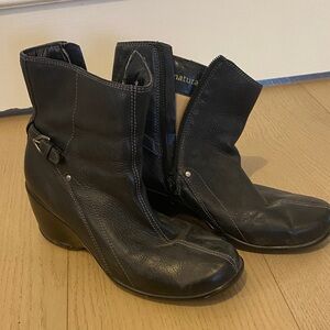 Naturalizer Black Leather Wedge Boots